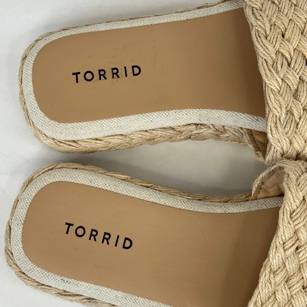 Torrid Womens Espadrilles Raffia & Jute Slip On Platform Sandals Shoes Sz. 9WW